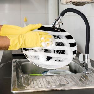 Do Thicker Dishwashing Liquids Actually Clean Better?